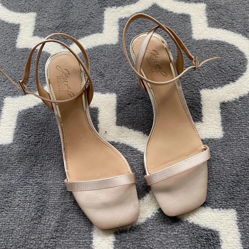 Jewel Badgley Mischka Sandals - Picture 7 of 7